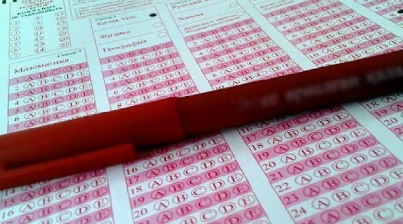 Более шести тысяч выпускников завалили ЕНТ в первый деньЭксклюзив