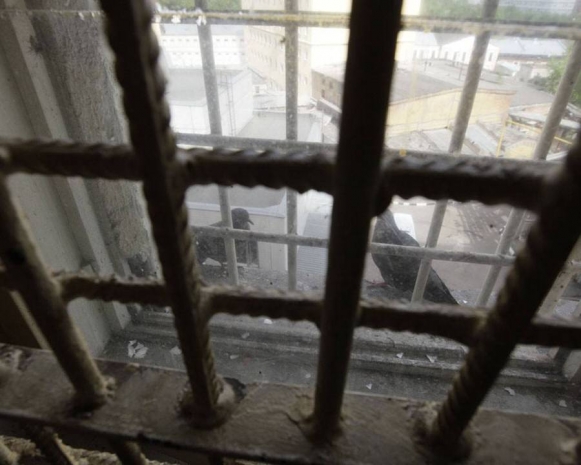 Адвокатессу застали во время секса с арестованным клиентом