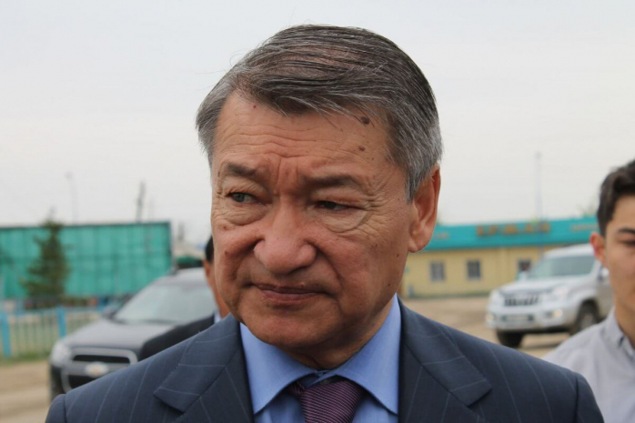 Токаев продлил полномочия Даниала Ахметова