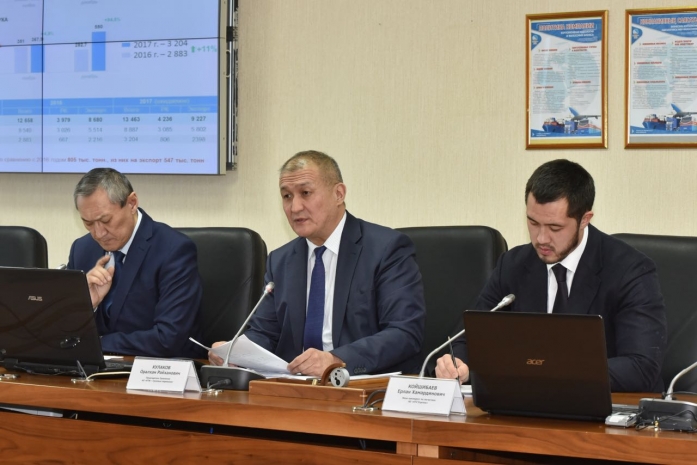 Вопросы экспорта и логистики зерна обсудили в ҚТЖ