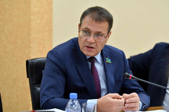 Полномочия сенатора Лукина прекращены