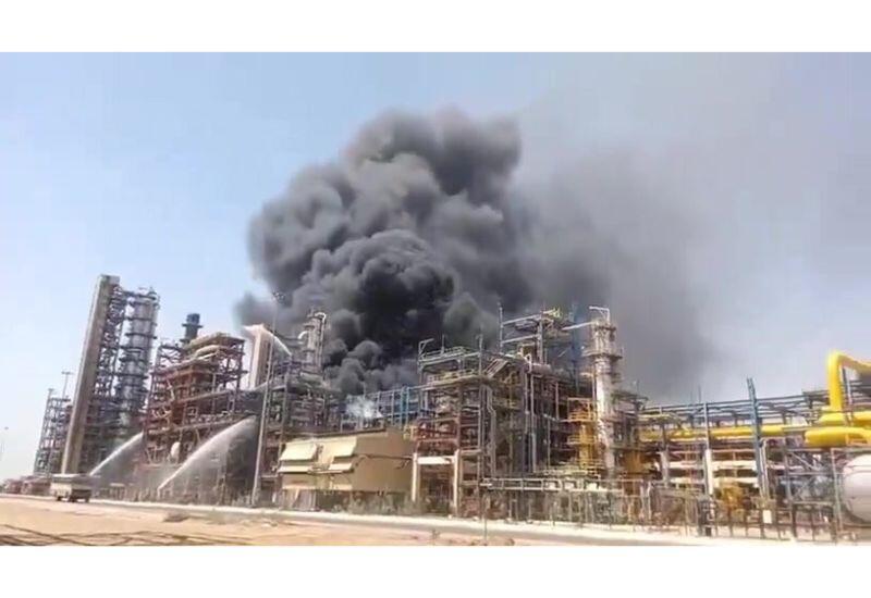 Крупный пожар на НПЗ в Индии