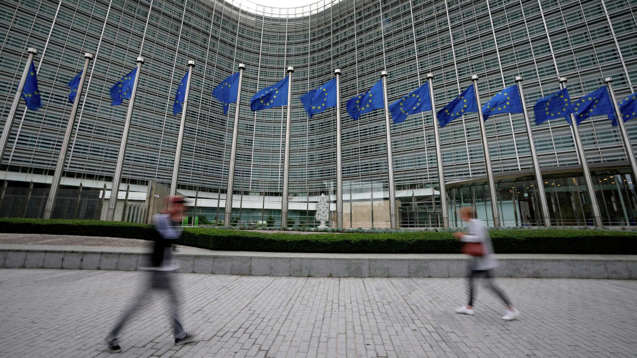 В ЕК заявили, что нужно сделать Украине для первого транша по кредиту