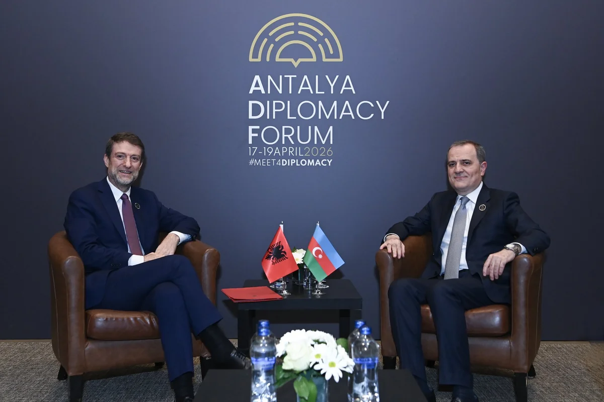 Главы МИД Азербайджана и Албании обсудили повестку двустороннего сотрудничества