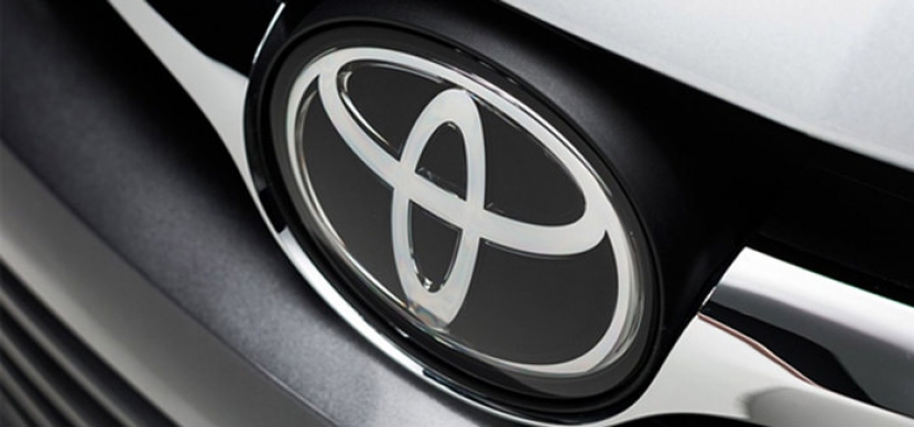 Toyota отзывает в России более 100 тысяч седанов Camry