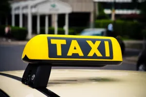 В палате предпринимателей Алматы рекомендовали тарифы на такси в аэропорту мегаполиса