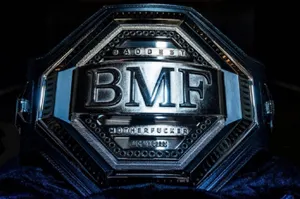 Новый пояс для «главного негодяя» представили в UFC