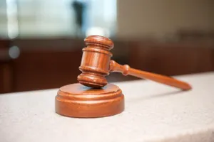 Захватчик заложников в Kaspi bank в Астане осужден к 7,5 годам колонии