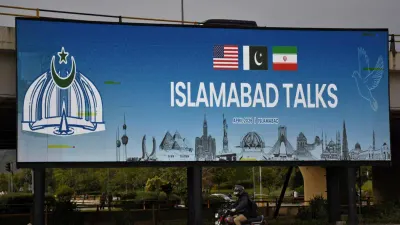 США и Иран не смогли достичь соглашения о прекращении войны на переговорах в Исламабаде, заявил Вэнс