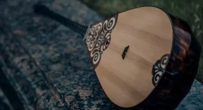 «Домбра-харам»: актюбинца арестовали за высказывания в соцсети