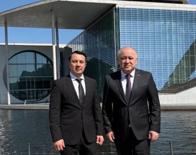 Омурбек Текебаев: "Марлен избран спикером Жогорку Кенеша после «неудачного государственного переворота"